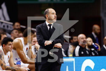2022-11-17 - Chus Mateo, head coach of Real Madrid during the Turkish Airlines Euroleague basketball match between Real Madrid and Alba Berlin on november 17, 2022 at Wizink Center pavilion in Madrid, Spain - BASKETBALL - EUROLEAGUE - REAL MADRID V ALBA BERLIN - EUROLEAGUE - BASKETBALL