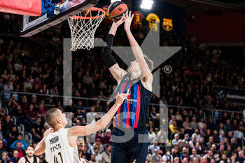 2022-11-22 - Jan Vesely of FC Barcelona during the Turkish Airlines EuroLeague Basketball match between FC Barcelona and Partizan Mozzart Bet Belgrade on November 22, 2022 at Palau Blaugrana in Barcelona, Spain - BASKETBALL - EUROLEAGUE - FC BARCELONA V PARTIZAN BELGRADE - EUROLEAGUE - BASKETBALL