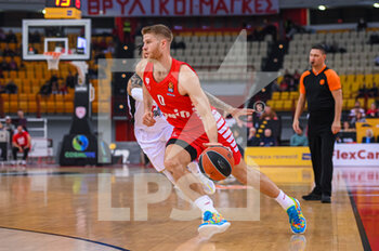2022-12-09 - #0 THOMAS WALKUP of Olympiacos Piraeus during the Euroleague, Round 12, match between Olympiacos Piraeus and Virtus Segafredo Bologna at Peace And Friendship Stadium on December 9, 2022 in Athens, Greece. - OLYMPIACOS PIRAEUS VS VIRTUS SEGAFREDO BOLOGNA - EUROLEAGUE - BASKETBALL