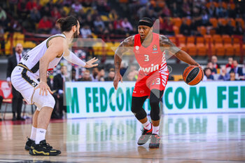 2022-12-09 - #3 ISAIAH CANAAN of Olympiacos Piraeus during the Euroleague, Round 12, match between Olympiacos Piraeus and Virtus Segafredo Bologna at Peace And Friendship Stadium on December 9, 2022 in Athens, Greece. - OLYMPIACOS PIRAEUS VS VIRTUS SEGAFREDO BOLOGNA - EUROLEAGUE - BASKETBALL