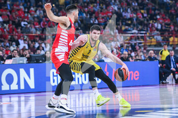 2022-12-13 - #1 METECAN BIRSEN of Fenerbahce during the Turkish Airlines Euroleague match between Olympiacos Piraeus and Fenerbahce Beko Istanbul at Peace and Friendship Stadium on December 13, 2022 in Piraeus, Greece - OLYMPIACOS PIRAEUS VS FENERBAHCE BEKO ISTANBUL - EUROLEAGUE - BASKETBALL
