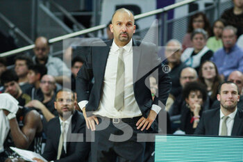 2022-12-22 - T.J. Parker, head coach of Asvel Lyon-Villeurbanne during the Turkish Airlines Euroleague basketball match between Real Madrid and ASVEL Lyon-Villeurbanne on December 22, 2022 at Wizink Center in Madrid, Spain - BASKETBALL - EUROLEAGUE - REAL MADRID V ASVEL - EUROLEAGUE - BASKETBALL