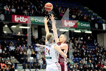 2022-02-25 - Klavs CAVARS (18) of Latvia during the FIBA World Cup 2023, European qualifiers, 1st round Group A Basketball match between Belgium and Latvia on February 25, 2022 at the Mons Arena in Mons, Belgium - FIBA WORLD CUP 2023, EUROPEAN QUALIFIERS, 1ST ROUND GROUP A - BELGIUM VS LATVIA - INTERNATIONALS - BASKETBALL