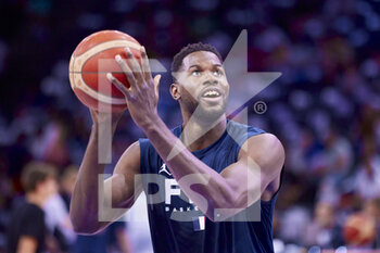 24/08/2022 - Mouhammadou JAITEH (14) of France during the FIBA Basketball World Cup 2023 Qualifiers, 2nd Round Group K Basketball match between France and Czech Republic on August 24, 2022 at Accor Arena in Paris, France - BASKETBALL - WORLD CUP 2023 QUALIFIERS - FRANCE V CZECH REPUBLIC - INTERNAZIONALI - BASKET