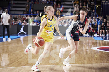 2022-11-27 - Daria DUBNIUK (3) of Ukraine during the FIBA Women's EuroBasket 2023, Qualifiers Group B, Basketball match between France and Ukraine on November 27, 2022 at Halle Andre Vacheresse in Roanne, France - BASKETBALL - FIBA WOMEN'S EUROBASKET QUALIFIERS - FRANCE V UKRAINE - INTERNATIONALS - BASKETBALL