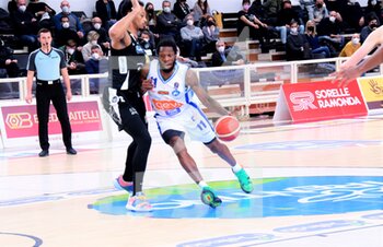2022-01-23 - Jordan Parks (Gevi Napoli Basket) - DOLOMITI ENERGIA TRENTINO VS GEVI NAPOLI - ITALIAN SERIE A - BASKETBALL