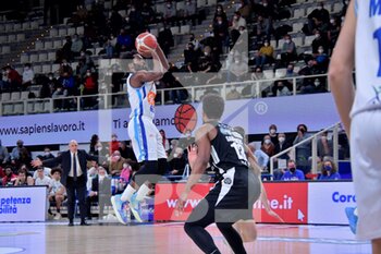 2022-01-23 - Jeremy Pargo   (Gevi Napoli Basket) - DOLOMITI ENERGIA TRENTINO VS GEVI NAPOLI - ITALIAN SERIE A - BASKETBALL