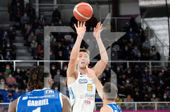 2022-04-03 - Luca Conti - Aquila Basket Dolomiti Trentino Energia - GERMANI BRESCIA VS DOLOMITI ENERGIA TRENTINO - ITALIAN SERIE A - BASKETBALL