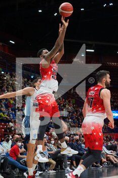 2022-05-01 - Troy Daniels from AX Armani Exchange Olimpia Milano  - A|X ARMANI EXCHANGE MILANO VS HAPPY CASA BRINDISI - ITALIAN SERIE A - BASKETBALL