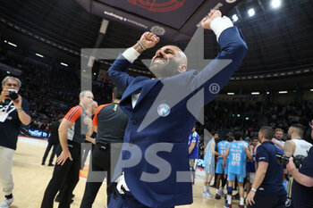 2022-05-01 - Maurizio Buscaglia rejoices at the victory at the end of the game (head coach of Gevi Napoli Basket) of the series A1 of italian LBA basketball championship match Kigili Fortitudo Bologna Vs. Gevi Napoli Basket at the Paladozza sports palace - Bologna, May 01, 2022 - Photo: Michele Nucci - FORTITUDO BOLOGNA VS GEVI NAPOLI - ITALIAN SERIE A - BASKETBALL