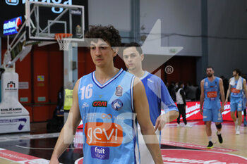 2022-03-09 - Lorenzo Uglietti (Gevi Napoli Basket) - VANOLI BASKET CREMONA VS GEVI NAPOLI - ITALIAN SERIE A - BASKETBALL
