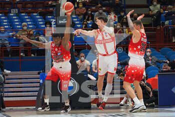2022-03-26 - Matteo Librizzi (Openjobmetis Varese) and Paul Biligha (AX Armani Exchange Olimpia Milano)  - A|X ARMANI EXCHANGE MILANO VS OPENJOBMETIS VARESE - ITALIAN SERIE A - BASKETBALL