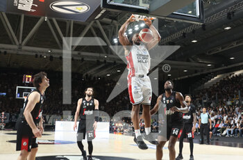 2022-06-08 - Kyle Hines (Armani Exchange Milano) during game 1 of the finals of the championship playoffs Italian basketball series A1 Segafredo Virtus Bologna Vs. Armani Exchange Olimpia Milano at the Segafredo Arena - Bologna, June 8, 2022 - Photo: Michele Nucci - VIRTUS SEGAFREDO BOLOGNA VS AX ARMANI EXCHANGE MILANO - ITALIAN SERIE A - BASKETBALL