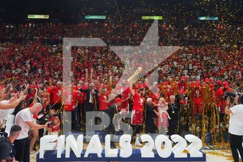 18/06/2022 - AX Armani Exchange Olimpia Milano celebrate the victory - GAME 6 FINAL - AX ARMANI EXCHANGE MILANO VS VIRTUS SEGAFREDO BOLOGNA - SERIE A - BASKET