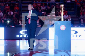 2022-10-02 - Ettore Messina,  head coach EA7 Emporio Armani Olimpia Milano   Celebrations for the last championship victory - EA7 EMPORIO ARMANI MILANO VS GERMANI BRESCIA - ITALIAN SERIE A - BASKETBALL