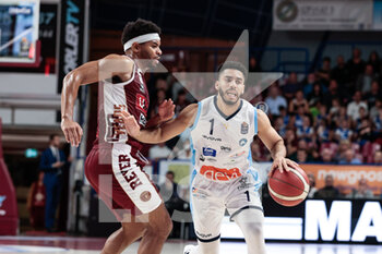 2022-11-06 - Jordan Howard (GeVi Napoli Basket) and Allerik Freeman (Umana Reyer Venezia) - UMANA REYER VENEZIA VS GEVI NAPOLI BASKET - ITALIAN SERIE A - BASKETBALL