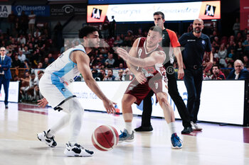 2022-11-06 - Marco Spissu (Umana Reyer Venezia) and Jordan Howard (GeVi Napoli Basket) - UMANA REYER VENEZIA VS GEVI NAPOLI BASKET - ITALIAN SERIE A - BASKETBALL
