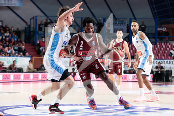 2022-11-06 - Jordan Parks (Umana Reyer Venezia) and Lorenzo Uglietti (GeVi Napoli Basket) - UMANA REYER VENEZIA VS GEVI NAPOLI BASKET - ITALIAN SERIE A - BASKETBALL
