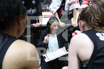 2022-05-05 - Angela Gianolla (head coach of Segafredo Virtus Bologna) during the game 4 final of the Italian women's basketball championship of the A1 series playoff Virtus Segafredo Bologna vs. Famila Schio at the Paladozza Sports palace, Bologna, May 05, 2022 - Photo: Michele Nucci - PLAYOFF - VIRTUS SEGAFREDO BOLOGNA VS FAMILA BASKET SCHIO - ITALIAN SERIE A1 WOMEN - BASKETBALL