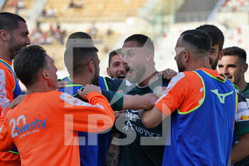 2022-04-30 - Filippo De Col (FC Sudtirol) celebrates after scoring a goal of 1-1 - SUPERCOPPA SERIE C - BARI VS SUDTIROL - OTHER - SOCCER