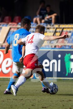 2022-06-07 - Tommaso Milanese of Italy U20 and Fryderyk Gerbowski of Poland U20 in action during the International Friendly match between Italy U20 and Poland U20 at Stadio Riviera delle Palme on June 7, 2022 in San Benedetto del Tronto, Italy. ©Photo: Cinzia Camela. - U20 ITALY VS POLAND - OTHER - SOCCER