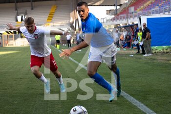 2022-06-07 - Cosimo Marco Da Graca of Italy U20 and Michal Rakoczy of Poland U20 in action during the International Friendly match between Italy U20 and Poland U20 at Stadio Riviera delle Palme on June 7, 2022 in San Benedetto del Tronto, Italy. ©Photo: Cinzia Camela. - U20 ITALY VS POLAND - OTHER - SOCCER