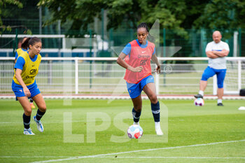 2022-06-29 - Marie Antoinette Katoto of France controls the ball during the training of the French women's team on June 29, 2022 in Clairefontaine, France - FOOTBALL - TRAINING OF THE FRENCH WOMEN'S TEAM - OTHER - SOCCER