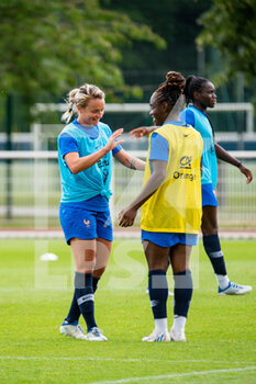 2022-06-29 - Marion Torrent of France and Sandy Baltimore of France during the training of the French women's team on June 29, 2022 in Clairefontaine, France - FOOTBALL - TRAINING OF THE FRENCH WOMEN'S TEAM - OTHER - SOCCER