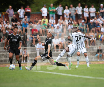 2022-08-04 - Denis Zakaria of Juventus Fc during the pre-season friendly match between FC Juventus A and FC Juventus U23 on August 04, 2022 in Villar Perosa near Pinerolo, Italy - JUVENTUS A VS JUVENTUS B - OTHER - SOCCER