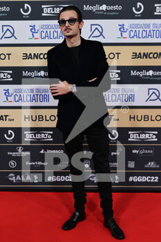 2022-10-17 - Fabio Rovazzi italian singer and Yuotuber during the Gran Gala del Calcio AIC 2022 at Rho Fiera Milano, Milan, Italy on October 17, 2022 - GRAN GALA DEL CALCIO AIC PRESENTED BY HUBLOT E BANCOMAT - OTHER - SOCCER