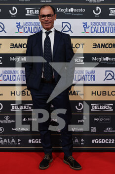 2022-10-17 - Davide Cassani during the Gran Gala del Calcio AIC 2022 at Rho Fiera Milano, Milan, Italy on October 17, 2022 - GRAN GALA DEL CALCIO AIC PRESENTED BY HUBLOT E BANCOMAT - OTHER - SOCCER