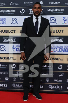 2022-10-17 - Gleison Bremer during the Gran Gala del Calcio AIC 2022 at Rho Fiera Milano, Milan, Italy on October 17, 2022 - GRAN GALA DEL CALCIO AIC PRESENTED BY HUBLOT E BANCOMAT - OTHER - SOCCER