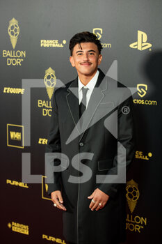 2022-10-17 - Just Riadh during the red carpet ceremony of the Ballon d'Or (Golden Ball) France Football 2022 on October 17, 2022 at Theatre du Chatelet in Paris, France - FOOTBALL - BALLON D'OR 2022 - RED CARPET CEREMONY - OTHER - SOCCER