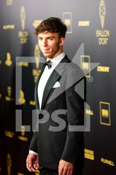 2022-10-17 - Pierre Gasly during the red carpet ceremony of the Ballon d'Or (Golden Ball) France Football 2022 on October 17, 2022 at Theatre du Chatelet in Paris, France - FOOTBALL - BALLON D'OR 2022 - RED CARPET CEREMONY - OTHER - SOCCER