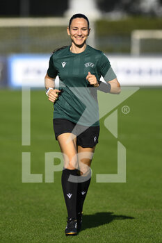 2022-11-14 - Assistant of Referee Veronica Vettorel (ITA) during the International Friendly Match between Italy WU23 and England WU23 at the stadio Tre Fontane on 14th of November, 2022 in Rome, Italy. - U23 WOMEN - ITALY VS ENGLAND - FRIENDLY MATCH - SOCCER