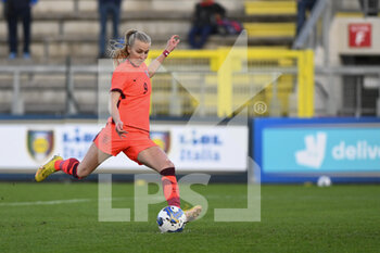 2022-11-14 - Aggie Beever-Jones of England WU23 during the International Friendly Match between Italy WU23 and England WU23 at the stadio Tre Fontane on 14th of November, 2022 in Rome, Italy. - U23 WOMEN - ITALY VS ENGLAND - FRIENDLY MATCH - SOCCER