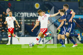 2022-03-24 - Krzysztof Piatek of Poland during the International Friendly football match between Scotland and Poland on March 24, 2022 at Hampden Park in Glasgow, Scotland - SCOTLAND VS POLAND - FRIENDLY MATCH - SOCCER