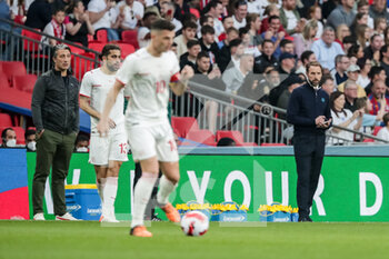 2022-03-26 - LONDON, ENGLAND - MARCH 26: during the international friendly match between England and Switzerland at Wembley Stadium on March 26, 2022 in London, United Kingdom. Left to right: head coach Murat Yakin of Switzerland, Ricardo Rodriguez of Switzerland, Granit Xhaka of Switzerland, head coach  Gareth Southgate of England during the game - ENGLAND VS SWITZERLAND - FRIENDLY MATCH - SOCCER