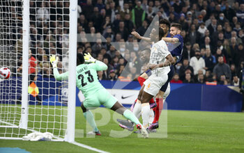 2022-03-25 - Olivier Giroud of France scores his goal despite goalkeeper of Ivory Coast Badra Ali Sangare during the International Friendly football match between France and Ivory Coast on March 25, 2022 at Stade Velodrome in Marseille, France - FRANCE VS IVORY COAST - FRIENDLY MATCH - SOCCER