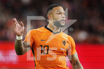 2022-03-26 - Memphis Depay of the Netherlands during the International Friendly football match between Netherlands and Denmark on March 26, 2022 at the Johan Cruijff ArenA in Amsterdam, Netherlands - NETHERLANDS VS DENMARK - FRIENDLY MATCH - SOCCER