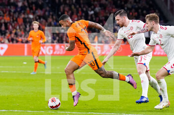 2022-03-26 - Memphis Depay of the Netherlands during the International Friendly football match between Netherlands and Denmark on March 26, 2022 at the Johan Cruijff ArenA in Amsterdam, Netherlands - NETHERLANDS VS DENMARK - FRIENDLY MATCH - SOCCER