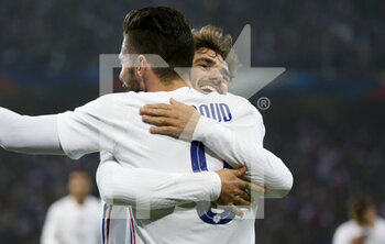 2022-03-29 - Olivier Giroud of France celebrates his goal with Antoine Griezmann during the International Friendly football match between France and South Africa on March 29, 2022 at Stade Pierre Mauroy in Villeneuve-d'Ascq near Lille, France - FRANCE VS SOUTH AFRICA - FRIENDLY MATCH - SOCCER