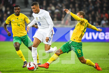 2022-03-29 - Kylian MBAPPE of France during the International Friendly football match between France and South Africa on March 29, 2022 at Pierre Mauroy stadium in Villeneuve-d'Ascq near Lille, France - FRANCE VS SOUTH AFRICA - FRIENDLY MATCH - SOCCER