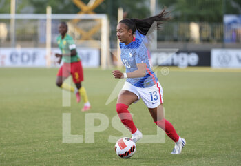 2022-06-25 - Selma Bacha of France during the Women's Friendly football match between France and Cameroon on June 25, 2022 at Stade Pierre Brisson in Beauvais, France - FOOTBALL - WOMEN'S FRIENDLY GAME - FRANCE V CAMEROON - FRIENDLY MATCH - SOCCER