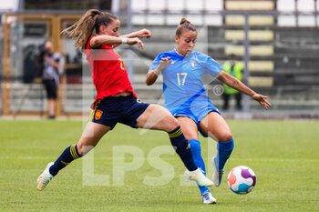 2022-07-01 - Lisa Boattin of Italy and Ona Batlle Pascual of Spain compete for the ball during the Women's International friendly match between Italy and Spain at Teofilo Patini Stadium on July 01, 2022 in Castel di Sangro , Italy. ©Photo: Cinzia Camela. - ITALY WOMEN VS SPAIN - FRIENDLY MATCH - SOCCER