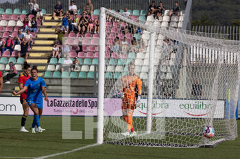 2022-07-01 - Valentina Bergamaschi of Italy scores the opening goal during the Women's International friendly match between Italy and Spain at Teofilo Patini Stadium on July 01, 2022 in Castel di Sangro , Italy. ©Photo: Cinzia Camela. - ITALY WOMEN VS SPAIN - FRIENDLY MATCH - SOCCER