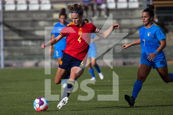 2022-07-01 - Irene Paredes Hernandez of Spain and Flaminia Simonetti of Italy compete during the Women's International friendly match between Italy and Spain at Teofilo Patini Stadium on July 01, 2022 in Castel di Sangro , Italy. ©Photo: Cinzia Camela. - ITALY WOMEN VS SPAIN - FRIENDLY MATCH - SOCCER