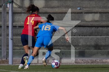 2022-07-01 - Alexia Putellas Segura of Spain, Lucia Di Guglielmo of Italy during the Women's International friendly match between Italy and Spain at Teofilo Patini Stadium on July 01, 2022 in Castel di Sangro , Italy. ©Photo: Cinzia Camela. - ITALY WOMEN VS SPAIN - FRIENDLY MATCH - SOCCER