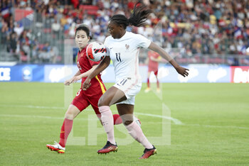 2022-07-01 - Kadidiatou Diani of France, My Le Thi Diem of Vietnam (left) during the International Women's Friendly football match between France and Vietnam on July 1, 2022 at Stade de la Source in Orleans, France - FOOTBALL - WOMEN'S FRIENDLY GAME - FRANCE V VIETNAM - FRIENDLY MATCH - SOCCER