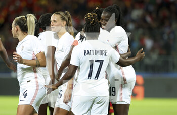 2022-07-01 - Sandie Toletti, Griedge Mbock Bathy of France and teammates celebrate a goal during the International Women's Friendly football match between France and Vietnam on July 1, 2022 at Stade de la Source in Orleans, France - FOOTBALL - WOMEN'S FRIENDLY GAME - FRANCE V VIETNAM - FRIENDLY MATCH - SOCCER